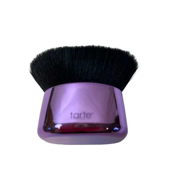 Tarte Kabuki Brush - Picture 1 of 3
